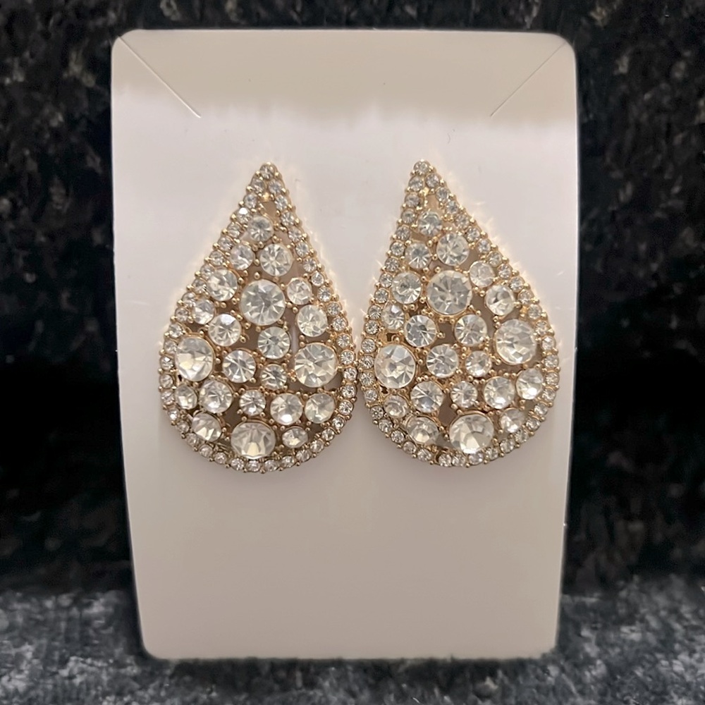 2 for $5 / $4 each ~~ Earrings